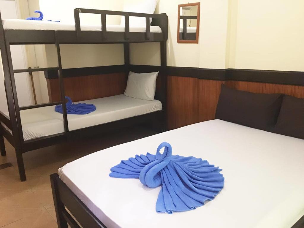 Ostello Travellers Pad Boracay Balabag  Esterno foto
