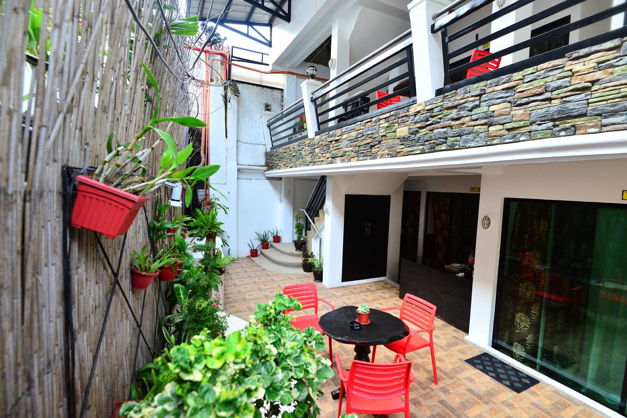 Ostello Travellers Pad Boracay Balabag  Esterno foto